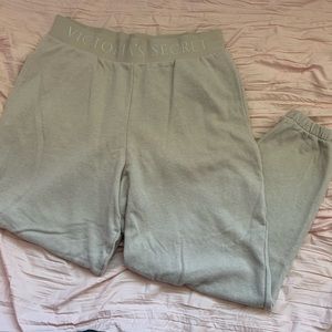 Victoria’s Secret Jogger Sweatpants